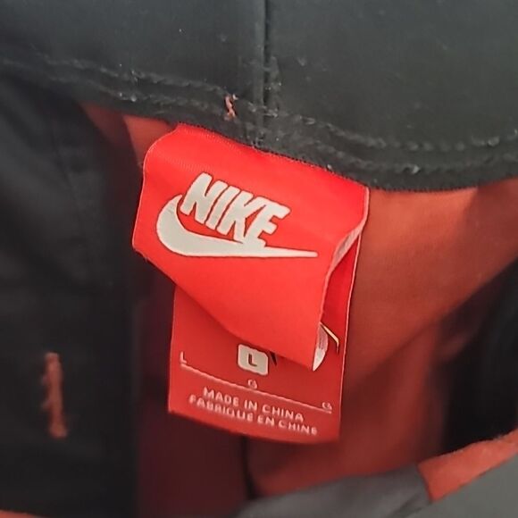 Nike NSW Patta Cargo Pants - Picture 9 of 10